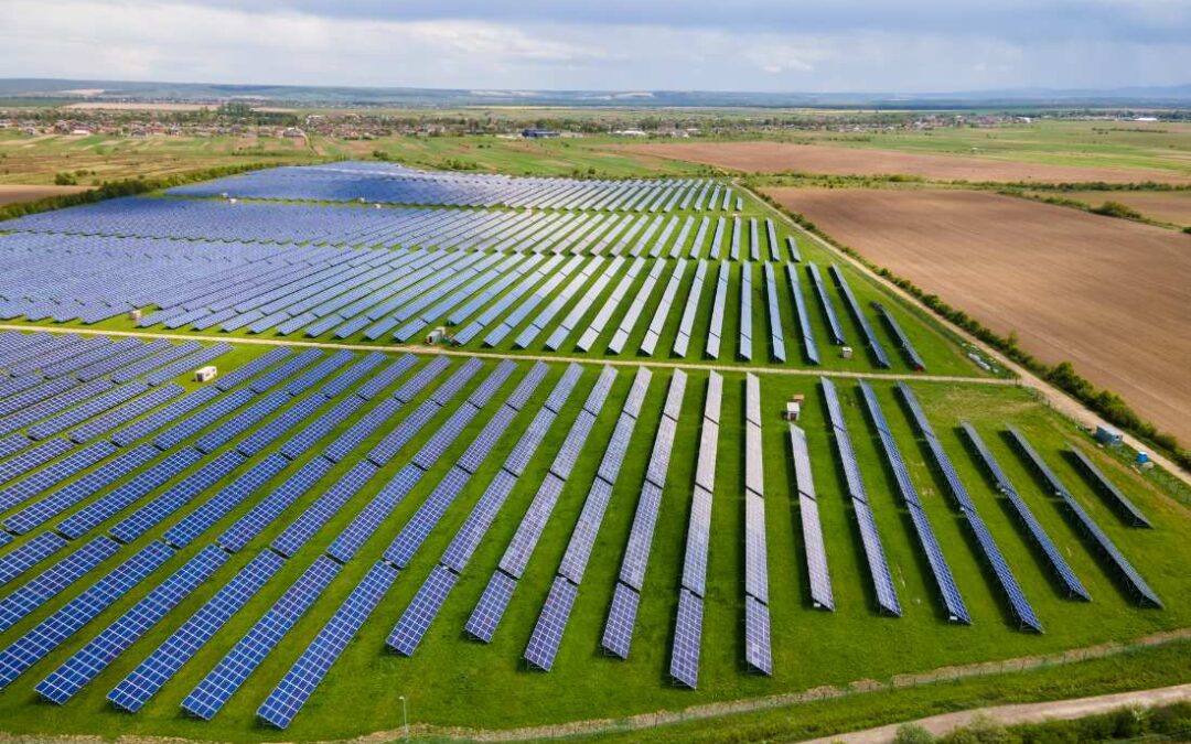 Uutuus: Maarla Solar System® -aurinkopuistojen telinejärjestelmä